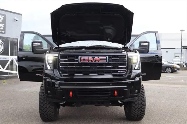 2025 GMC Sierra 3500HD Crew Cab, Standard Bed, AT4, 4WD