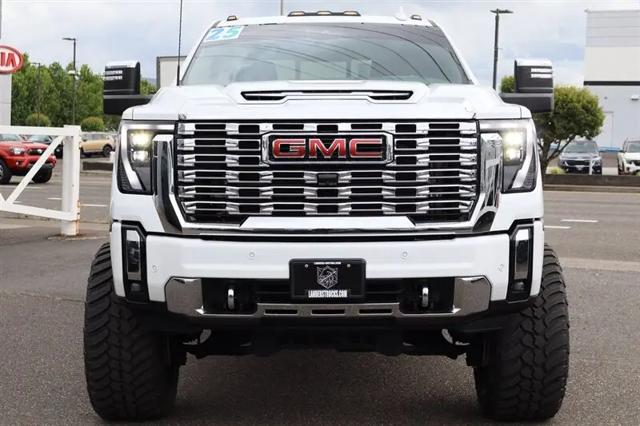 2025 GMC Sierra 3500HD Crew Cab, Standard Bed, Denali, 4WD