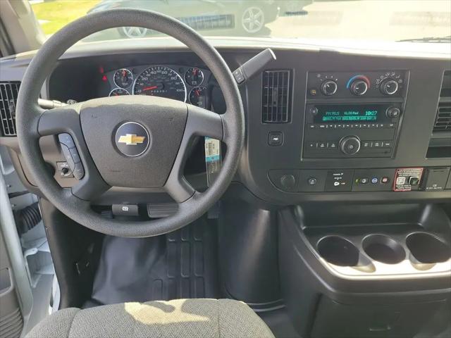 2025 Chevrolet Express Cargo Van RWD 2500 Regular Wheelbase WT