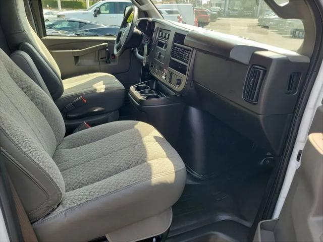 2025 Chevrolet Express Cargo Van RWD 2500 Regular Wheelbase WT