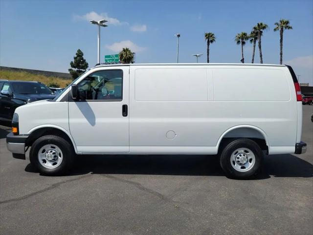 2025 Chevrolet Express Cargo Van RWD 2500 Regular Wheelbase WT
