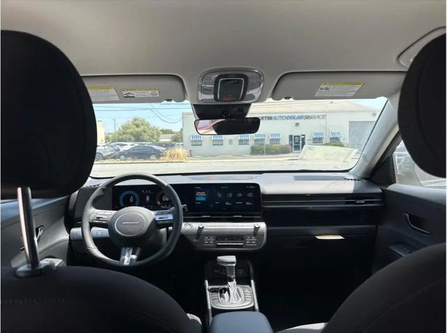 2025 Hyundai Kona SEL