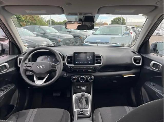 2025 Hyundai Venue SEL