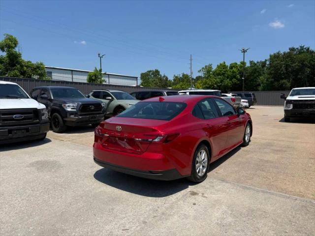 2025 Toyota Camry LE