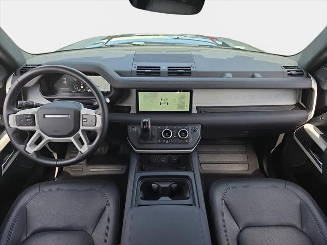 2024 Land Rover Defender 110 P400 S