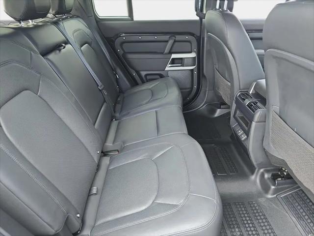 2024 Land Rover Defender 110 P400 S