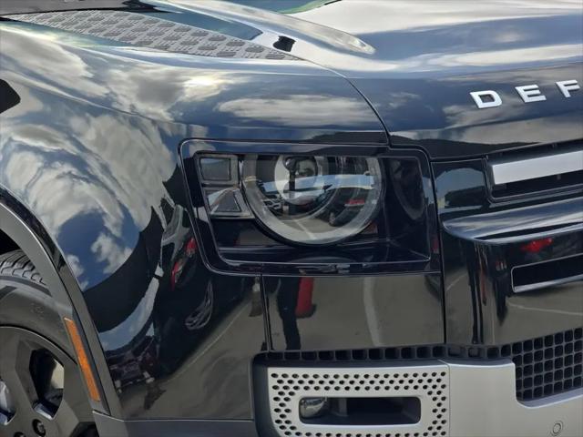 2024 Land Rover Defender 110 P400 S