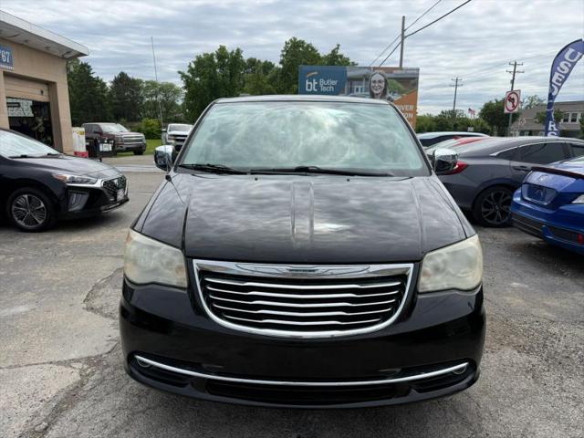 2014 Chrysler Town & Country Touring-L 30th Anniversary