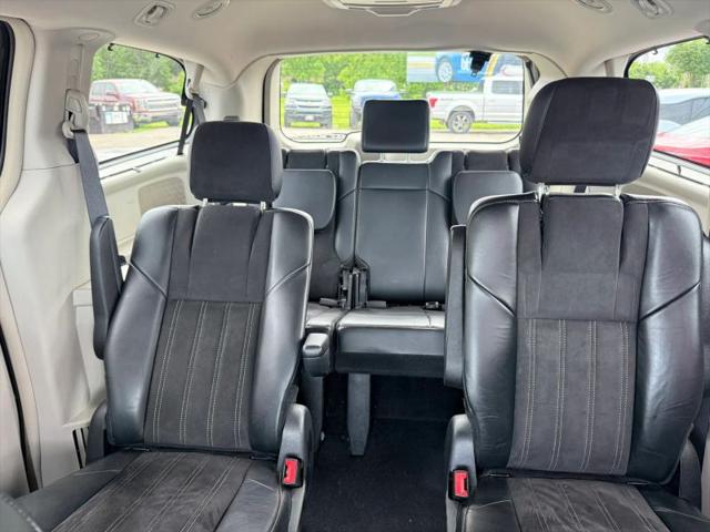 2014 Chrysler Town & Country Touring-L 30th Anniversary