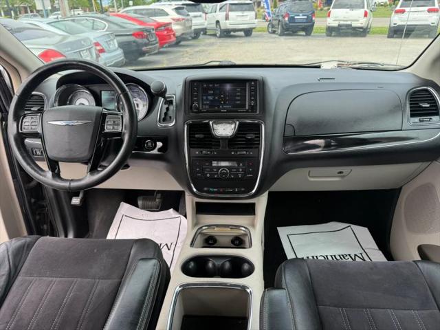 2014 Chrysler Town & Country Touring-L 30th Anniversary