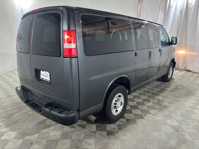 2016 Chevrolet Express LS