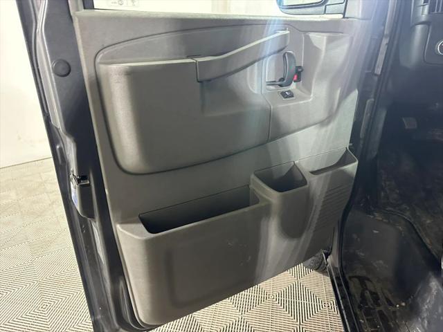 2016 Chevrolet Express LS