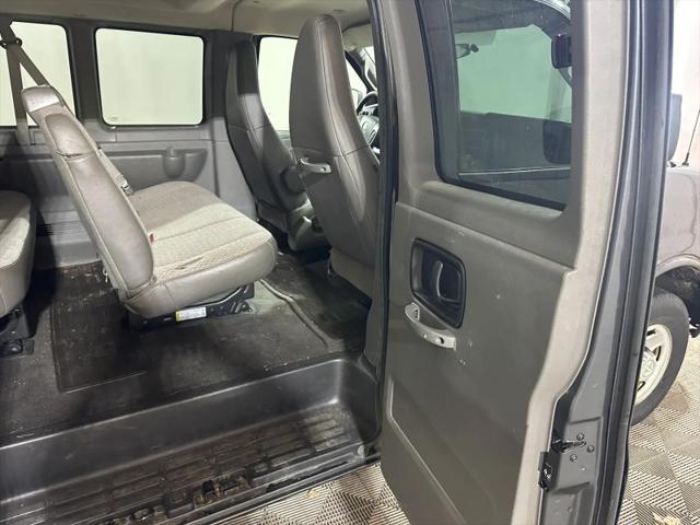 2016 Chevrolet Express LS