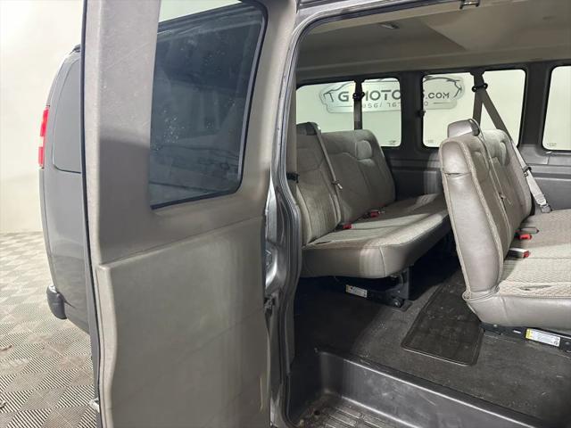 2016 Chevrolet Express LS