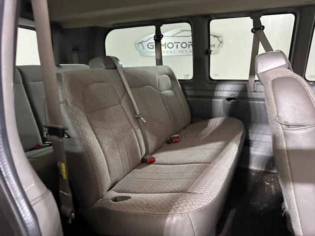2016 Chevrolet Express LS