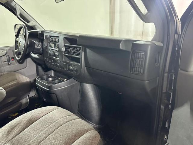 2016 Chevrolet Express LS