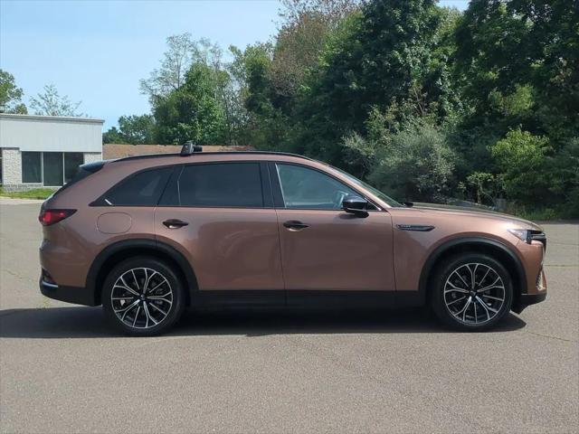 2025 Mazda CX-70 Premium Package