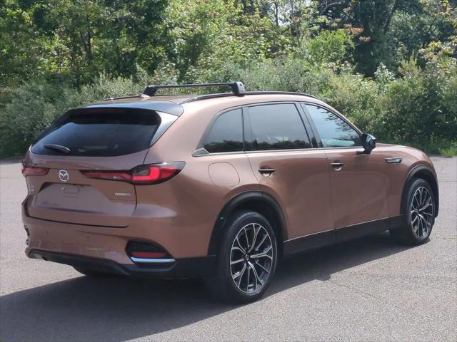 2025 Mazda CX-70 Premium Package