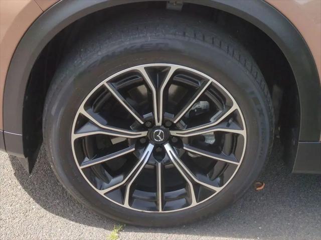 2025 Mazda CX-70 Premium Package