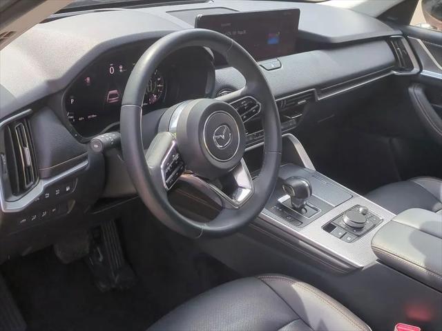 2025 Mazda CX-70 Premium Package