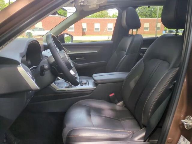 2025 Mazda CX-70 Premium Package