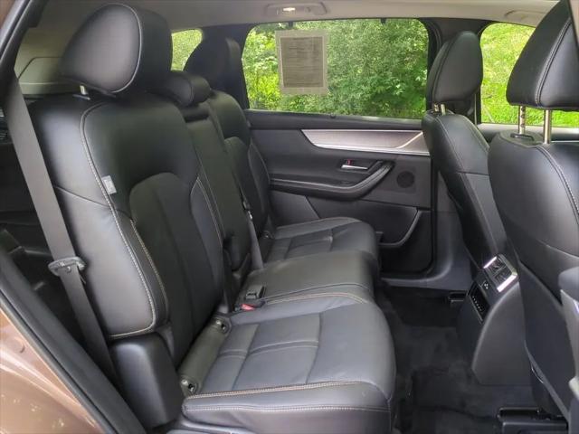 2025 Mazda CX-70 Premium Package