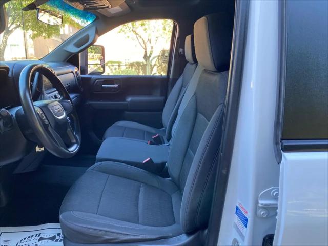 2023 GMC Sierra 2500HD 2WD Crew Cab Long Bed Pro