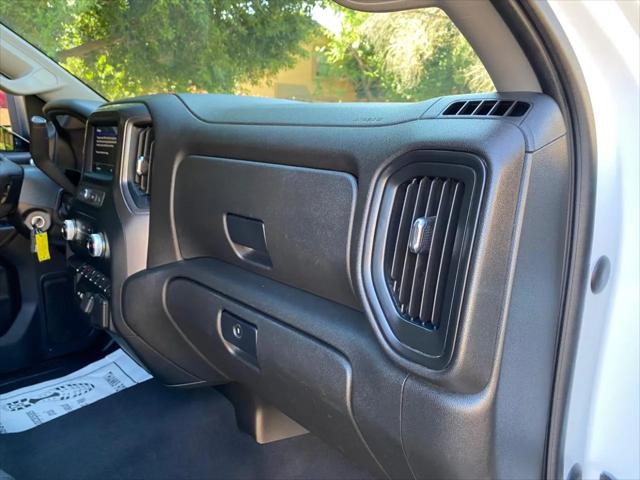 2023 GMC Sierra 2500HD 2WD Crew Cab Long Bed Pro
