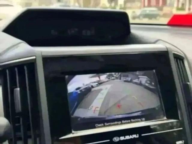2019 Subaru Impreza 2.0i