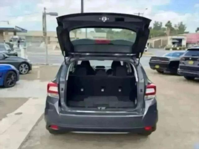2019 Subaru Impreza 2.0i