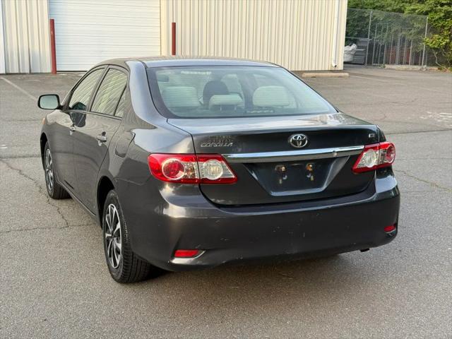2011 Toyota Corolla LE