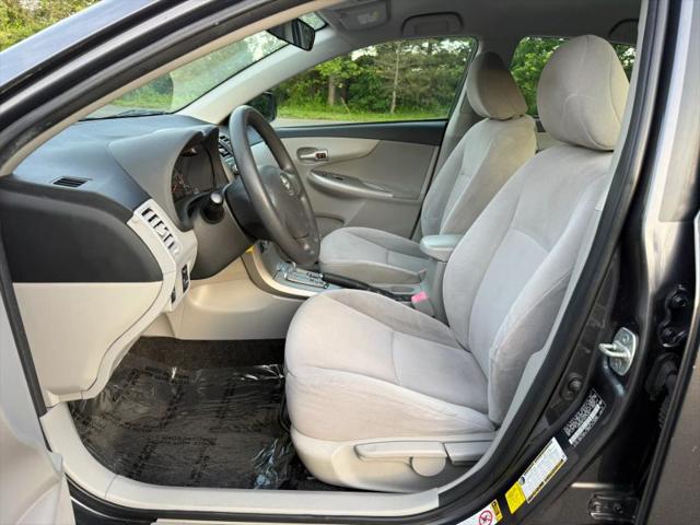 2011 Toyota Corolla LE