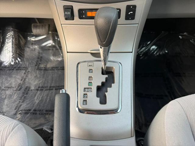 2011 Toyota Corolla LE