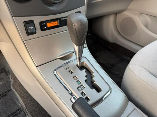 2011 Toyota Corolla LE