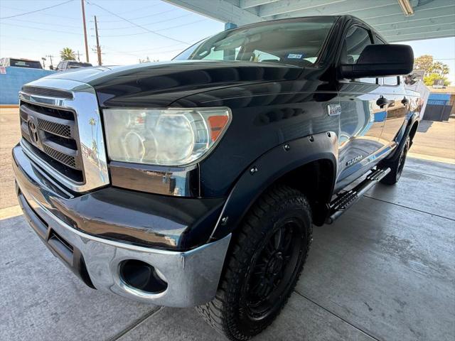 2013 Toyota Tundra Grade 5.7L V8