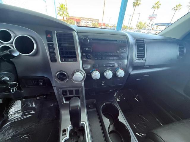 2013 Toyota Tundra Grade 5.7L V8