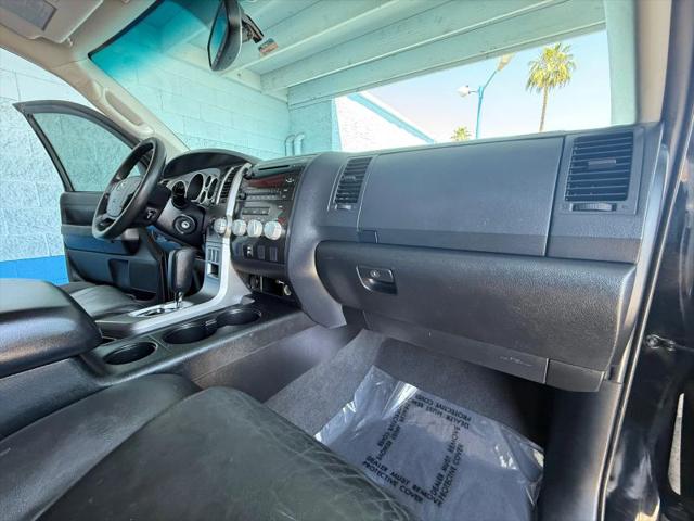 2013 Toyota Tundra Grade 5.7L V8