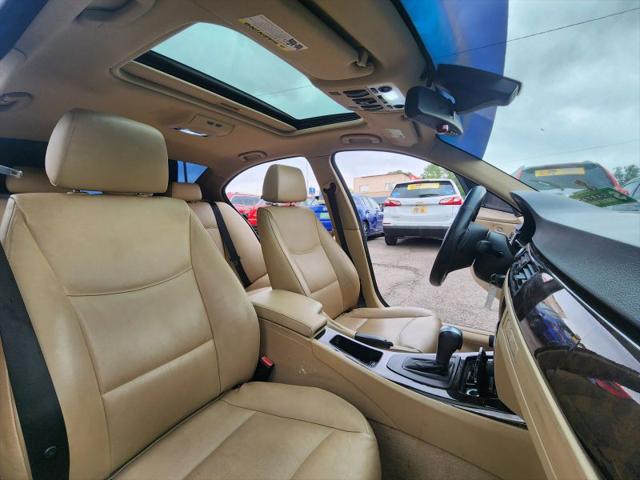 2006 BMW 325i 325i