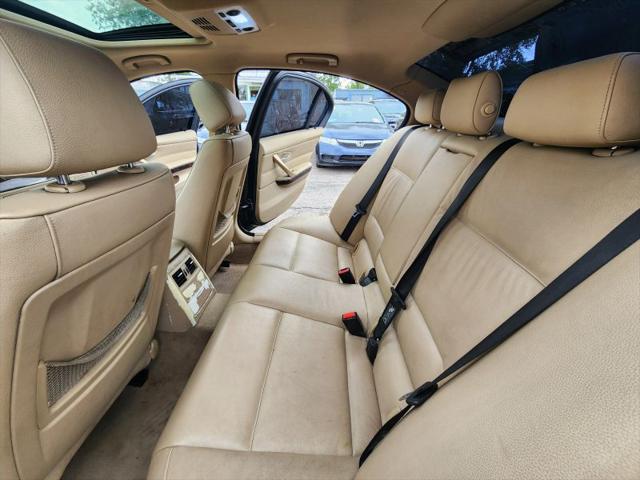 2006 BMW 325i 325i