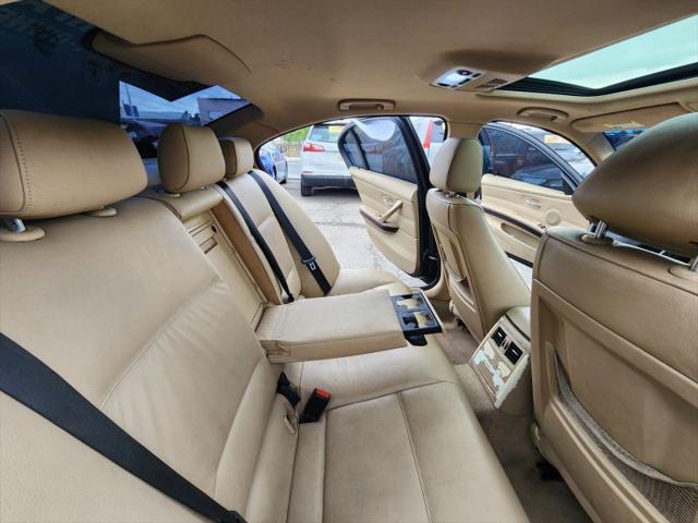 2006 BMW 325i 325i