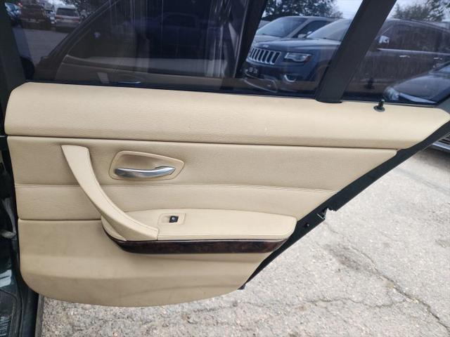 2006 BMW 325i 325i