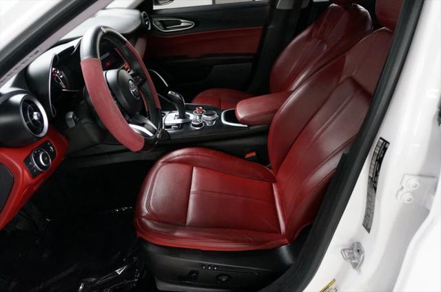 2021 Alfa Romeo Giulia RWD
