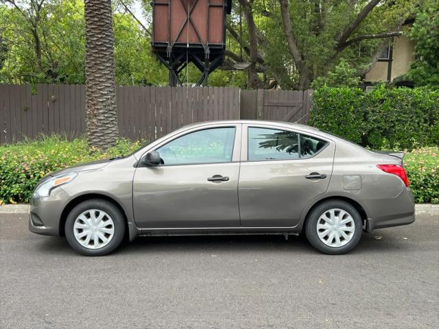 2015 Nissan Versa 1.6 S+