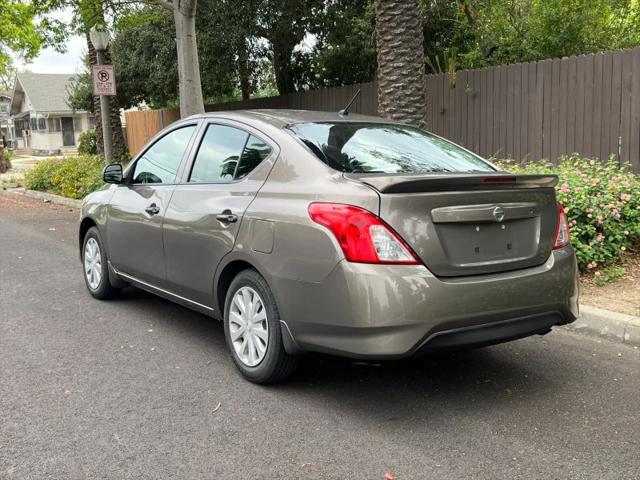 2015 Nissan Versa 1.6 S+