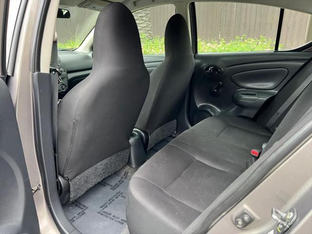 2015 Nissan Versa 1.6 S+