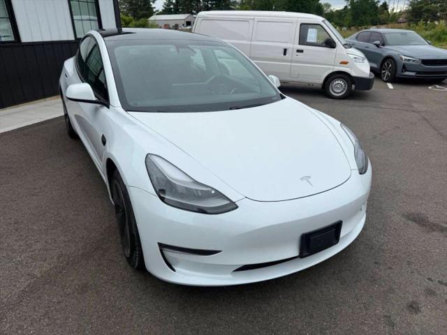 2021 Tesla Model 3 Standard Range Plus Rear-Wheel Drive