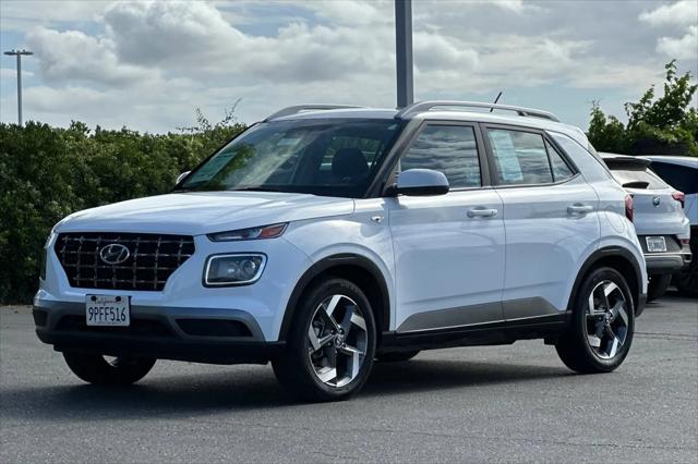 2025 Hyundai Venue SEL