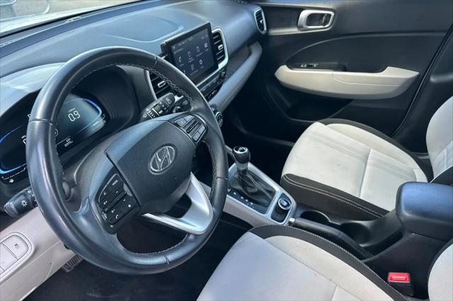 2025 Hyundai Venue SEL