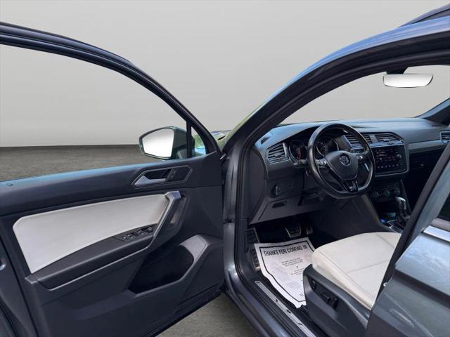 2021 Volkswagen Tiguan 2.0T SE R-Line Black