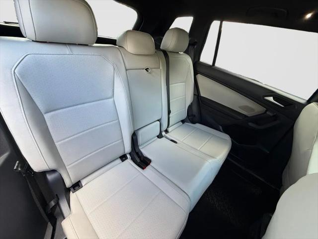 2021 Volkswagen Tiguan 2.0T SE R-Line Black